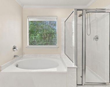 142 N Camellia Grove Circle - Photo Thumbnail 21