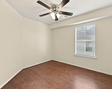 142 N Camellia Grove Circle - Photo Thumbnail 26