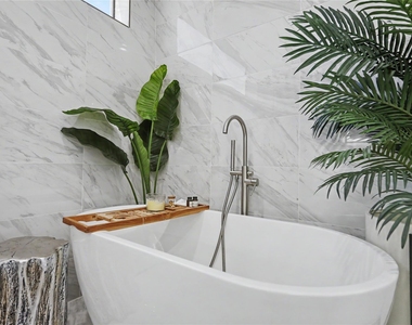932 W 22nd Street - Photo Thumbnail 32