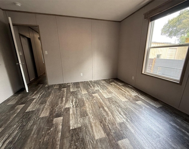 2243 County Road 130 - Photo Thumbnail 2