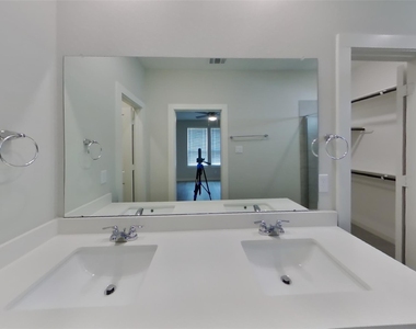2338 Bailey Fields Lane - Photo Thumbnail 8