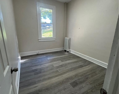 83 Dana Street - Photo Thumbnail 8