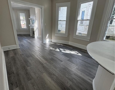 83 Dana Street - Photo Thumbnail 4