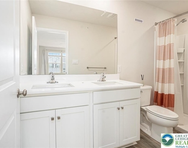 1143 Martin Road - Photo Thumbnail 21