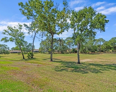 9216 Tarleton Circle - Photo Thumbnail 50