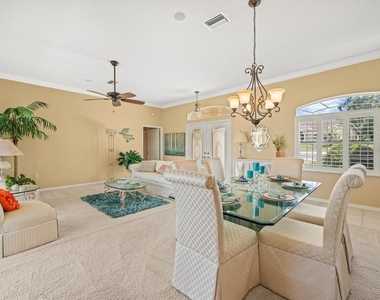 9216 Tarleton Circle - Photo Thumbnail 11