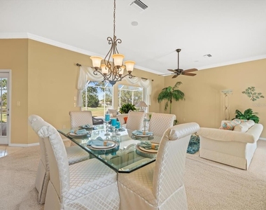 9216 Tarleton Circle - Photo Thumbnail 12