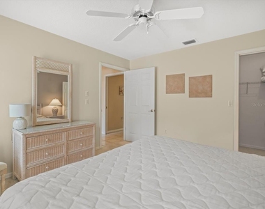 9216 Tarleton Circle - Photo Thumbnail 23