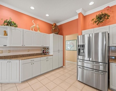 9216 Tarleton Circle - Photo Thumbnail 31