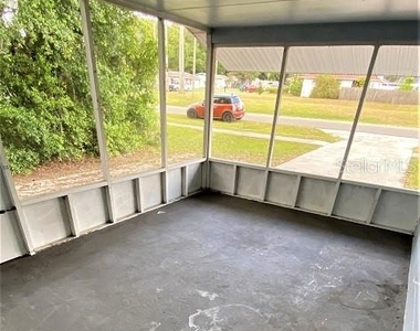 39014 South Avenue - Photo Thumbnail 10