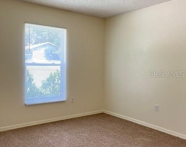 1544 Monroe Street - Photo Thumbnail 5