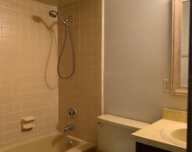1031 Sullivan Street - Photo Thumbnail 8