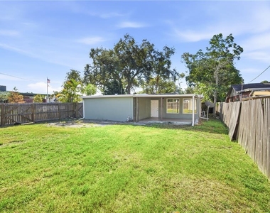 6801 46th Avenue N - Photo Thumbnail 21