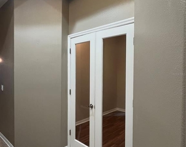 1040 Orca Court - Photo Thumbnail 16