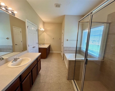 1040 Orca Court - Photo Thumbnail 13
