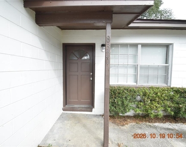 8320 Oleander Lane - Photo Thumbnail 36