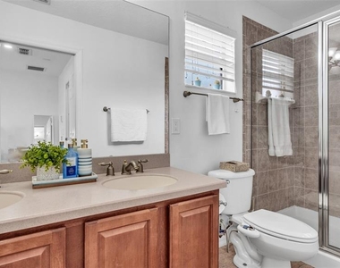 8525 Trail Wind Drive - Photo Thumbnail 17