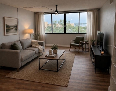 2621 Cove Cay Drive - Photo Thumbnail 3