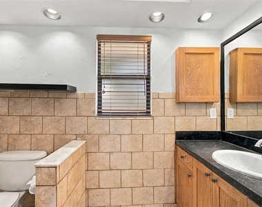 10843 Harborside Drive - Photo Thumbnail 35