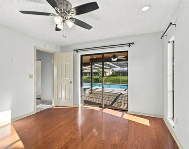 10843 Harborside Drive - Photo Thumbnail 31