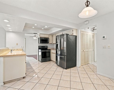 10843 Harborside Drive - Photo Thumbnail 21