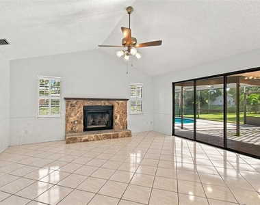 10843 Harborside Drive - Photo Thumbnail 23