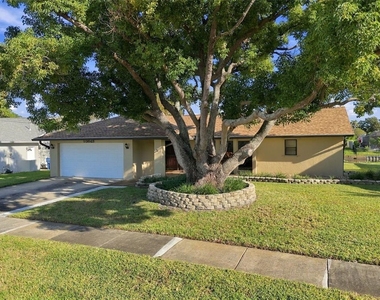 10843 Harborside Drive - Photo Thumbnail 70