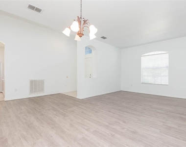 12808 Turnstone Court - Photo Thumbnail 5