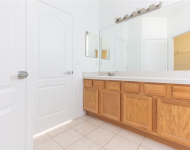 12808 Turnstone Court - Photo Thumbnail 30