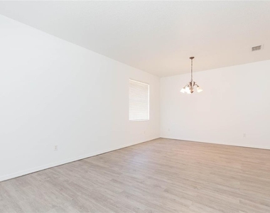 12808 Turnstone Court - Photo Thumbnail 8