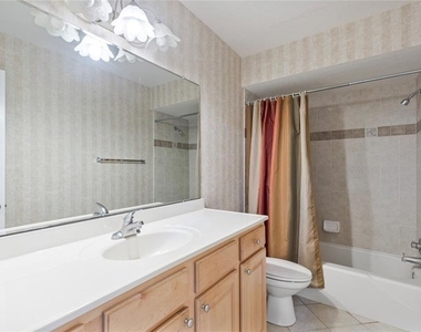 6150 Gulfport Boulevard S - Photo Thumbnail 15