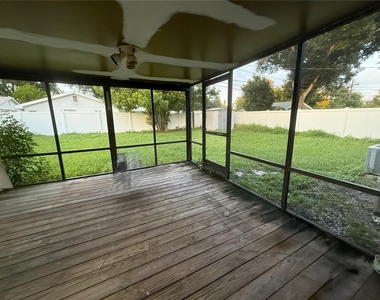 11083 Valencia Avenue - Photo Thumbnail 19