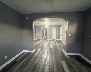 11083 Valencia Avenue - Photo Thumbnail 5