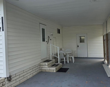 8082 Fairlane Avenue - Photo Thumbnail 13