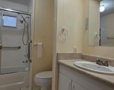 8082 Fairlane Avenue - Photo Thumbnail 9
