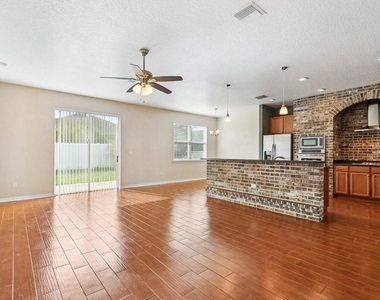 1209 Wild Daisy Drive - Photo Thumbnail 2