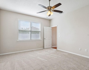 1209 Wild Daisy Drive - Photo Thumbnail 3