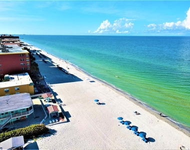 17688 Gulf Boulevard - Photo Thumbnail 18