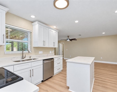 26720 Hickory Loop - Photo Thumbnail 18