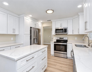 26720 Hickory Loop - Photo Thumbnail 17