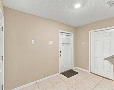 4520 Tuscan Loon Drive - Photo Thumbnail 6