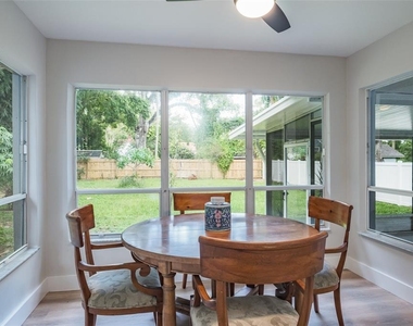 502 N Lincoln Avenue - Photo Thumbnail 15