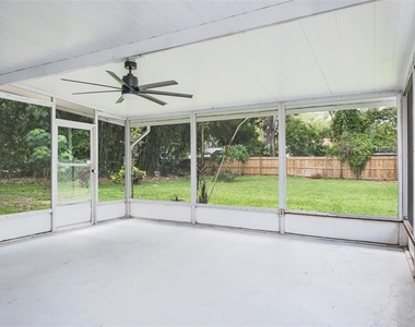 502 N Lincoln Avenue - Photo Thumbnail 35