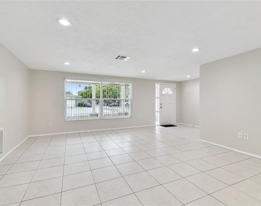 4541 Daphne Street - Photo Thumbnail 16