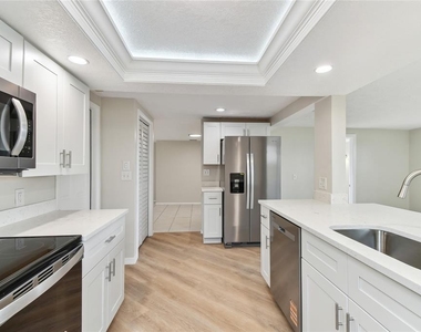4541 Daphne Street - Photo Thumbnail 7