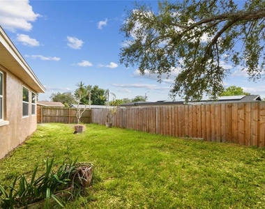 4541 Daphne Street - Photo Thumbnail 34