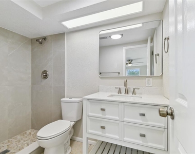4541 Daphne Street - Photo Thumbnail 25