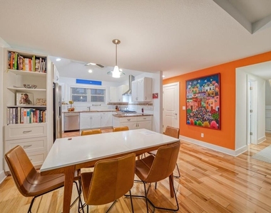 2605 Pass A Grille Way - Photo Thumbnail 7