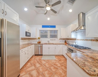 2605 Pass A Grille Way - Photo Thumbnail 9