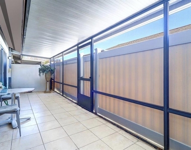 5405 Bellefield Drive - Photo Thumbnail 3